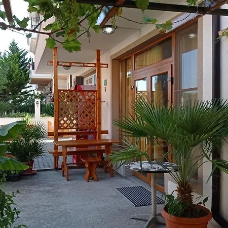 Desi House 101 Cozy Appartement *