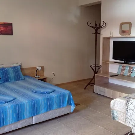 Desi House 101 Cozy Appartement
