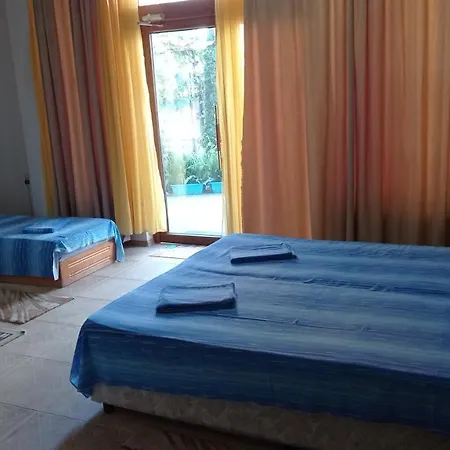 Desi House 101 Cozy