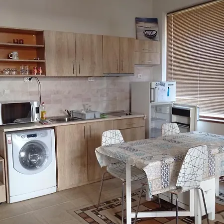 Desi House 101 Cozy Nesebar