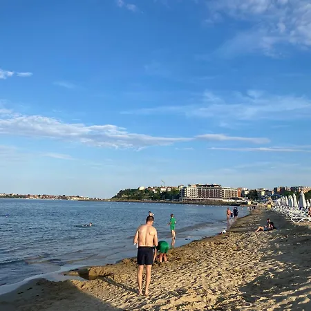 Desi House 101 Cozy Apartment Nesebar